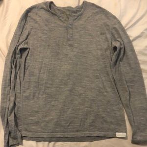 Gray Large Woolly Merino Henley.